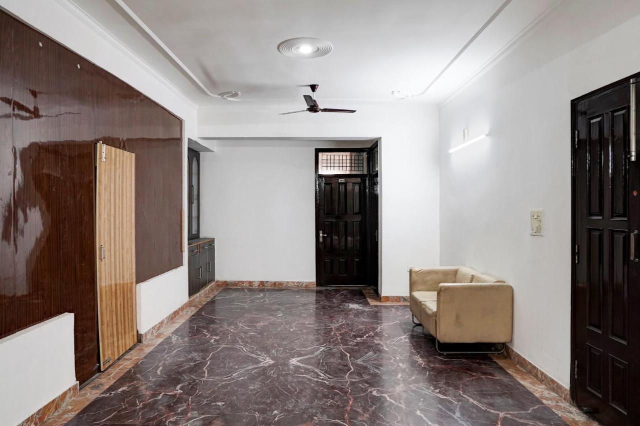 Hotel O Radisson Red Hotel & Restaurant Ghaziabad Eksteriør billede